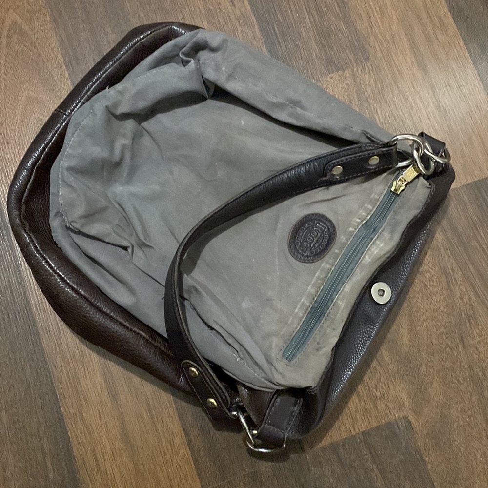Roots Brown Hobo Genuine Leather Bag H14’X W14’ X D2.5’ - Picture 13 of 16